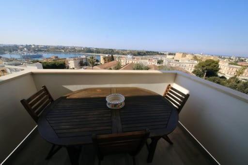 7 Cielo Apartment Бриндизи Екстериор снимка